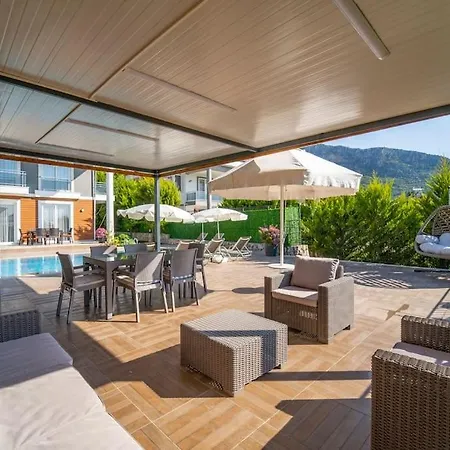Kamelya Villa